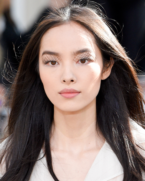 A Backstage look at Chanel’s AW16 Beauty Look