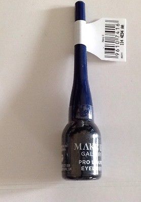 Dealz eyeliner, blue eyeliner, makeup bag