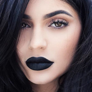 kylie-jenner-makeup-2016 kymajesty